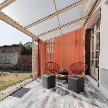 Holiday home Magnifique Maison Familiale Pleine De Charme Evreux